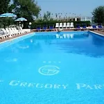호텔 St Gregory Park 4*