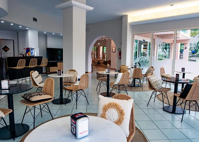 Hotel St Gregory Park 4*