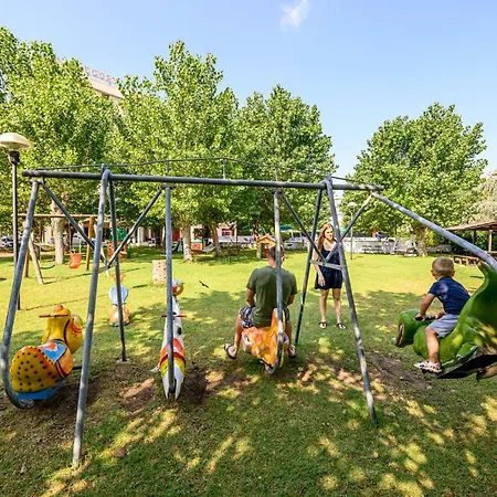 St Gregory Park Отель 4*