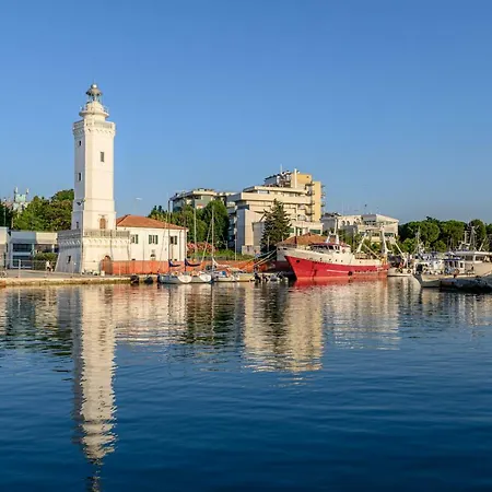 St Gregory Park Отель Римини