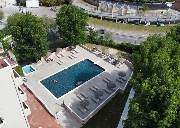 Hotel St Gregory Park 4*